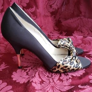 Ellen Tracy Black and Leopard Print Heels size 10M